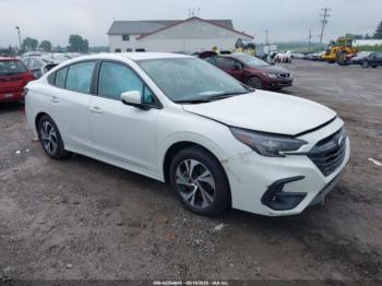  Salvage Subaru Legacy