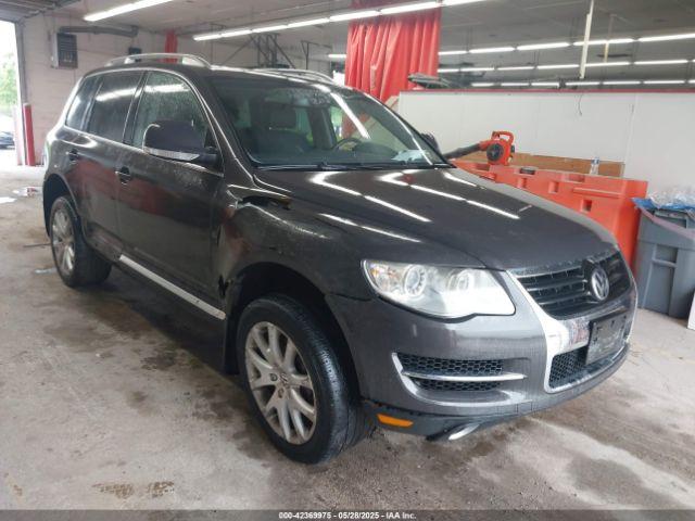  Salvage Volkswagen Touareg