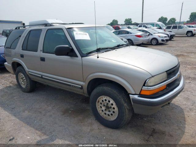  Salvage Chevrolet Blazer