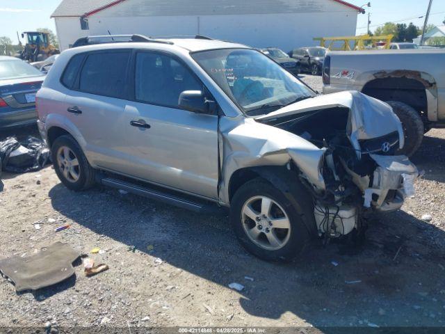  Salvage Hyundai TUCSON