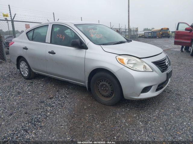  Salvage Nissan Versa