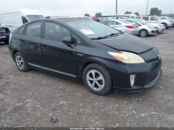  Salvage Toyota Prius