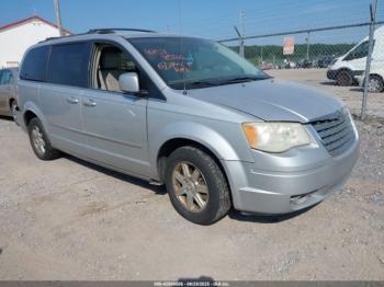  Salvage Chrysler Town & Country
