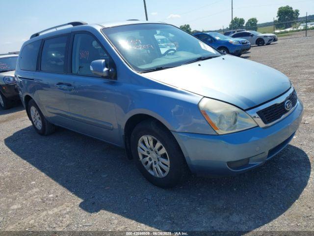  Salvage Kia Sedona
