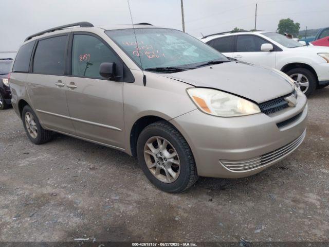  Salvage Toyota Sienna