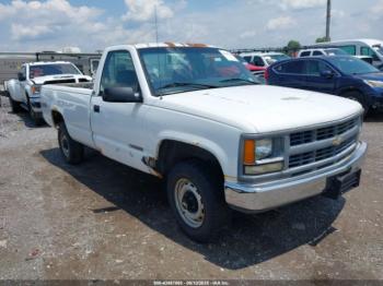  Salvage Chevrolet Gmt