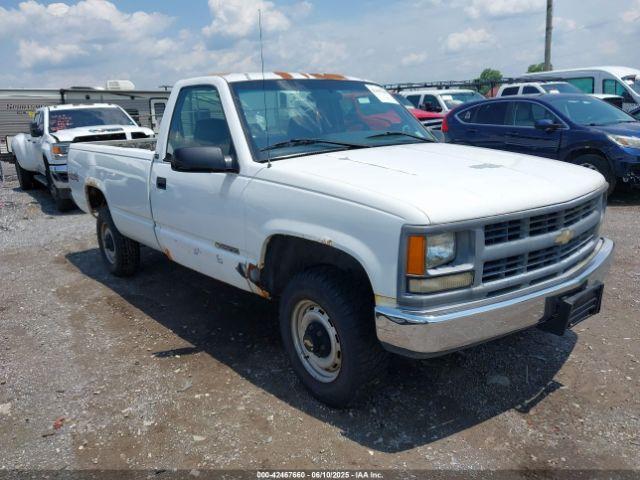  Salvage Chevrolet Gmt
