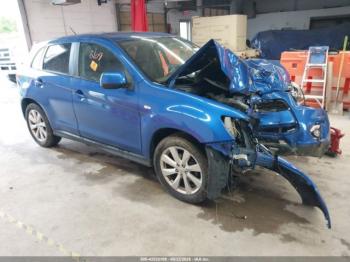  Salvage Mitsubishi Outlander