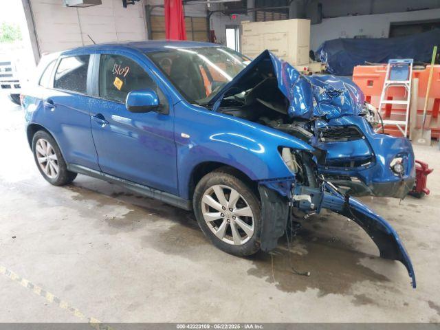  Salvage Mitsubishi Outlander