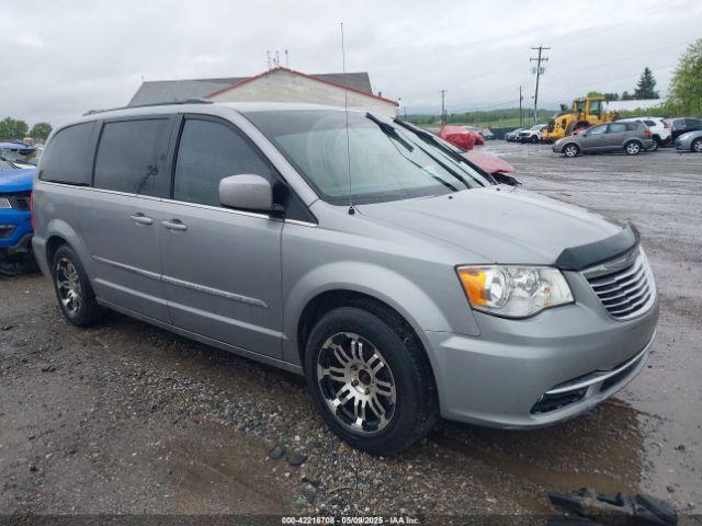  Salvage Chrysler Town & Country