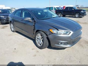  Salvage Ford Fusion