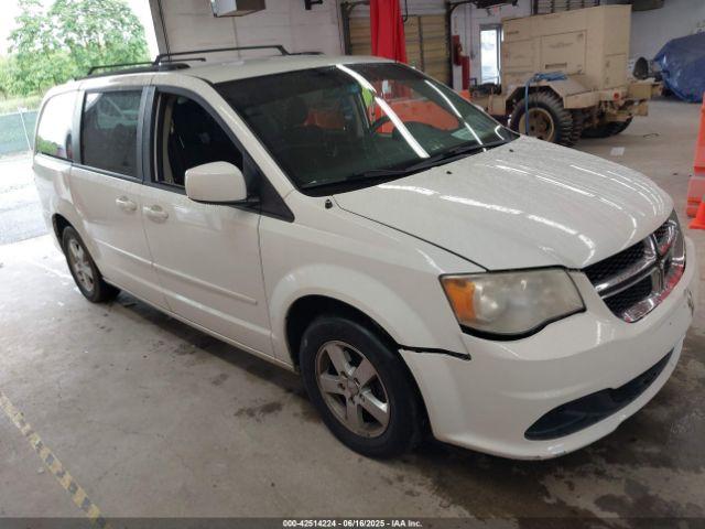  Salvage Dodge Grand Caravan