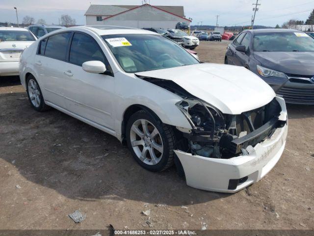  Salvage Nissan Maxima