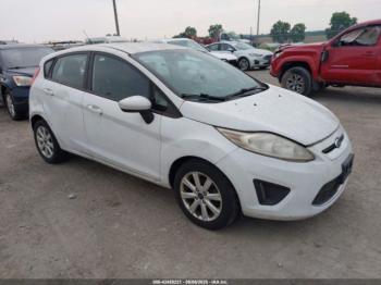  Salvage Ford Fiesta