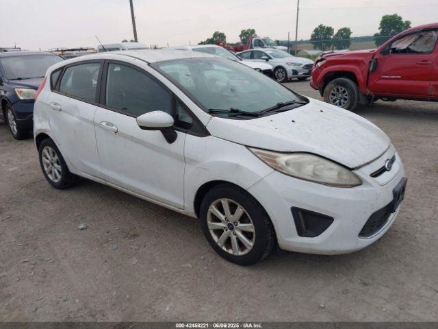  Salvage Ford Fiesta