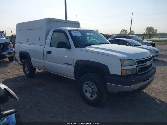  Salvage Chevrolet Silverado 2500