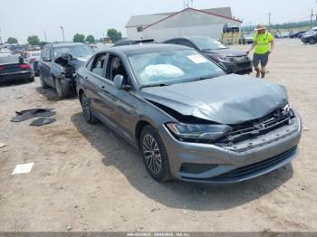  Salvage Volkswagen Jetta