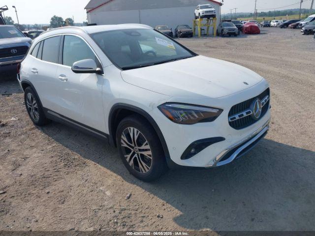  Salvage Mercedes-Benz GLA