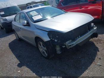  Salvage Volvo S60