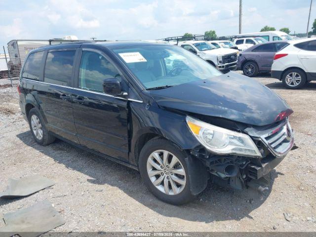  Salvage Volkswagen Routan