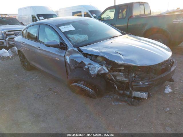  Salvage Chrysler 200