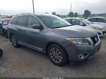  Salvage Nissan Pathfinder