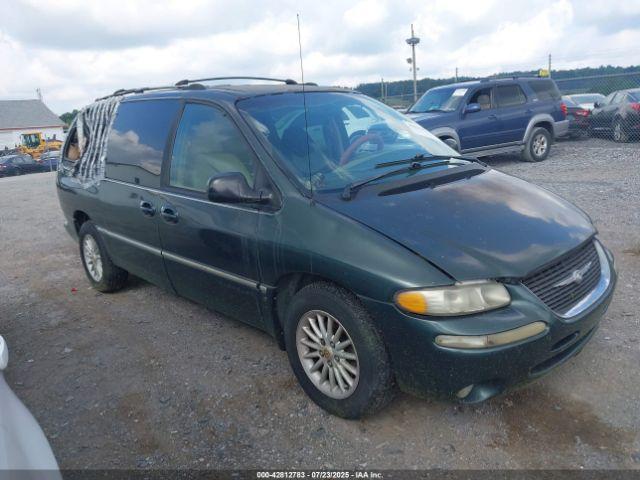  Salvage Chrysler Town & Country