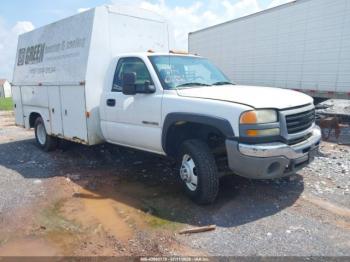 Salvage General Motors Sierra 3500 Chassis