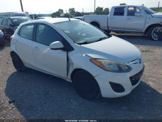  Salvage Mazda Mazda2