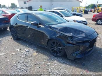  Salvage Mazda Mazda3 Hatchback