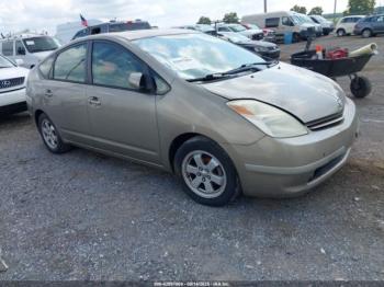  Salvage Toyota Prius