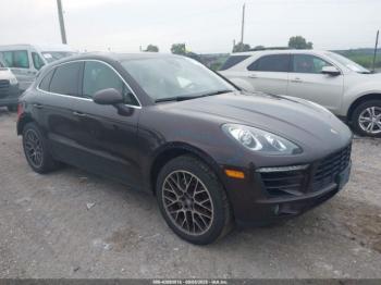  Salvage Porsche Macan