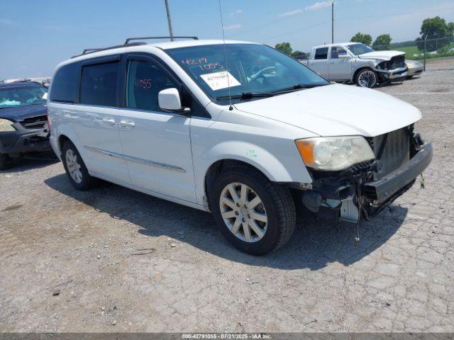  Salvage Chrysler Town & Country