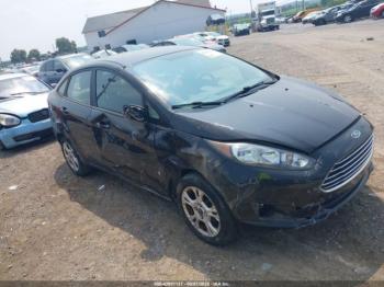  Salvage Ford Fiesta