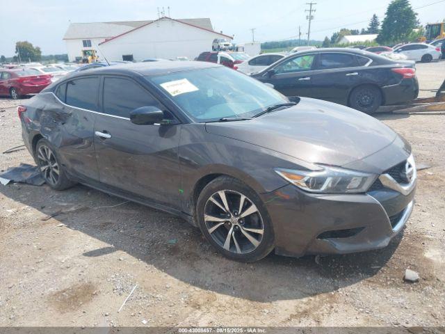  Salvage Nissan Maxima