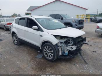  Salvage Ford Escape