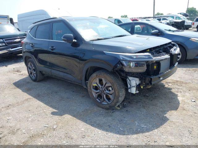  Salvage Kia Seltos