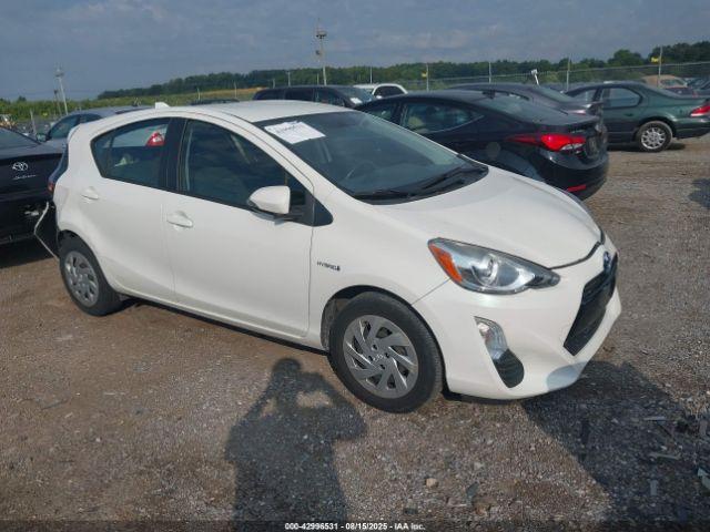  Salvage Toyota Prius c