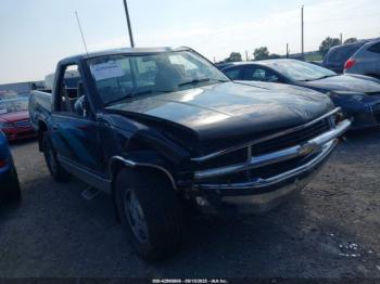  Salvage Chevrolet Gmt
