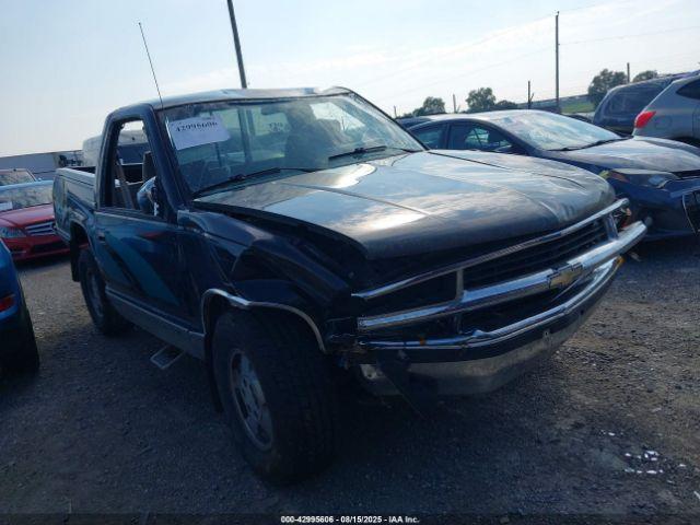  Salvage Chevrolet Gmt