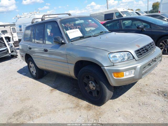  Salvage Toyota RAV4