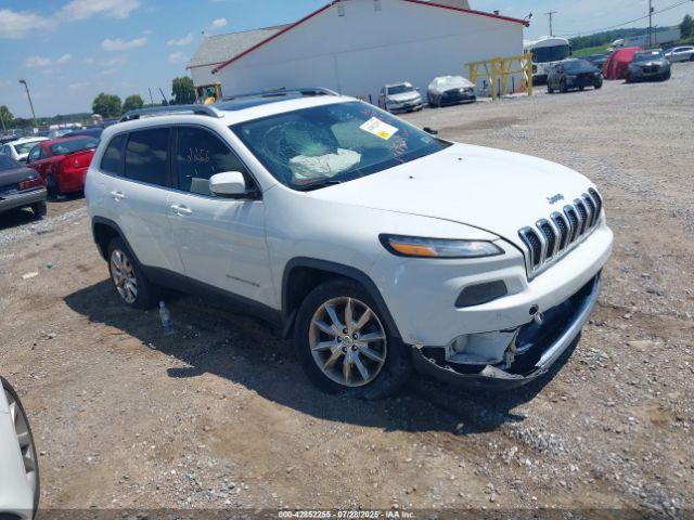  Salvage Jeep Cherokee
