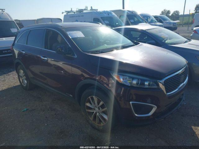 Salvage Kia Sorento