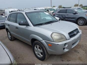  Salvage Hyundai TUCSON