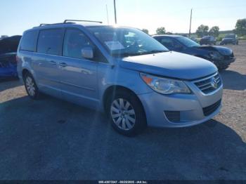  Salvage Volkswagen Routan