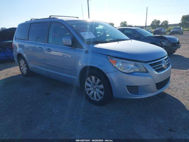  Salvage Volkswagen Routan