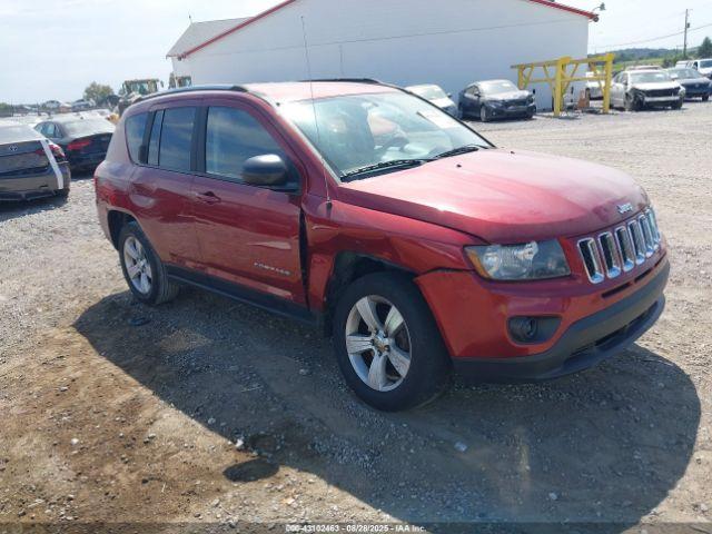  Salvage Jeep Compass