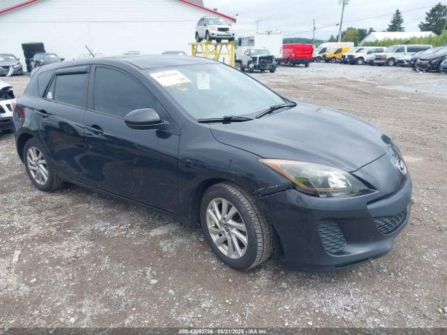  Salvage Mazda Mazda3
