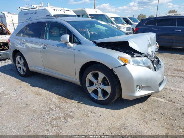  Salvage Toyota Venza