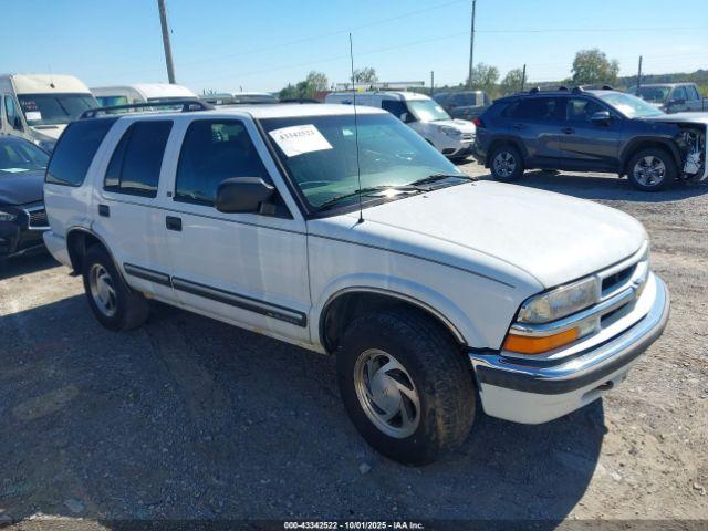  Salvage Chevrolet Blazer